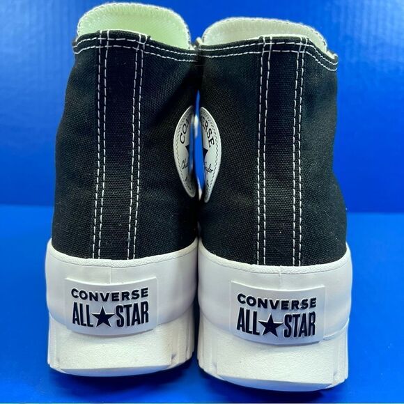Converse Chuck Taylor All Star Lugged Hi-Top 2.0 Shoes in Black/White Canvas - Picture 5 of 11